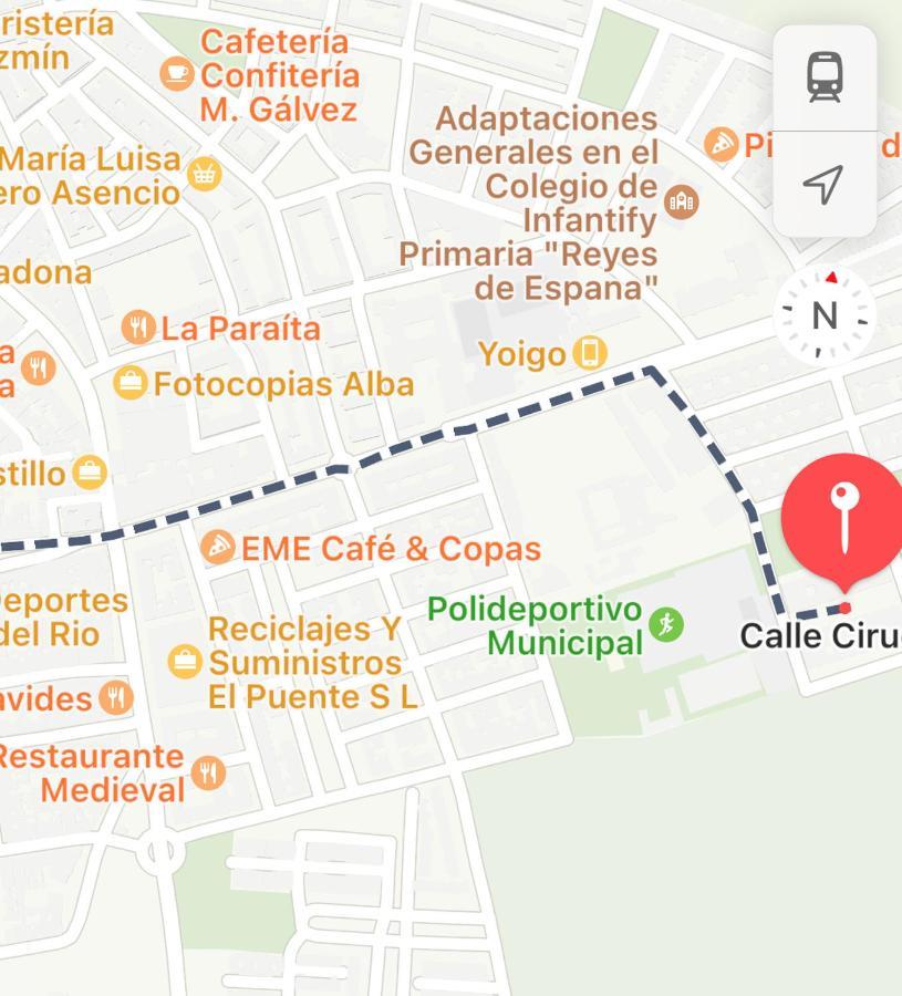 C Ciruelo 7 Lora del Río Exterior foto